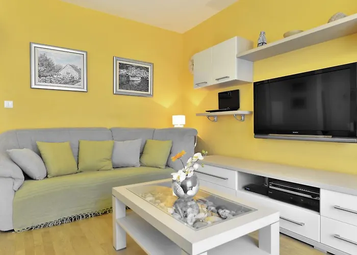Cozy Beach Apartment Split * Split
