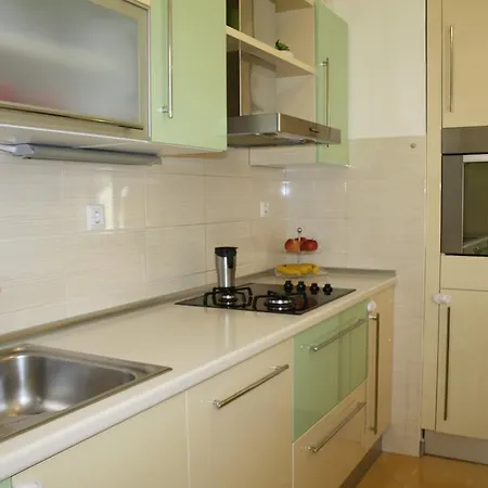 Cozy Beach Apartment Split Split