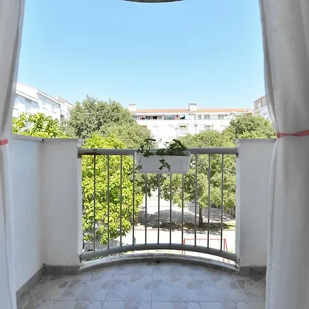 Cozy Beach Apartment Split *